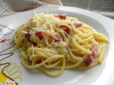 Italian pasta carbonara