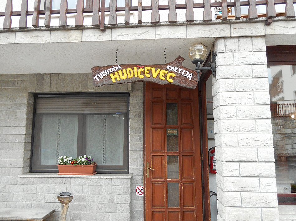 Če vas pot kdaj zanese mimo, ustavite se, ko boste odhajali, boste rekli: Imeli smo se fino!