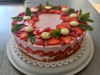Tortica okrašena