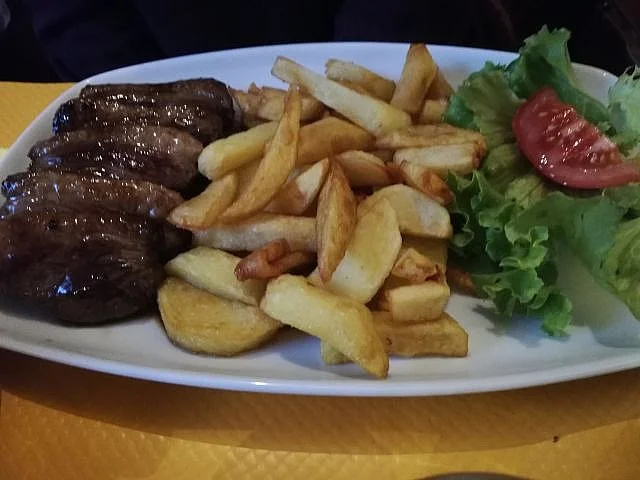 Kaj imajo skupnega raca, kača in kanarček?