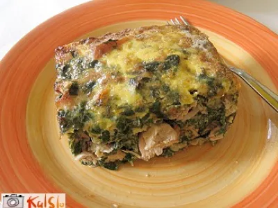 Težin s špinačo, jajcem in belim mesom