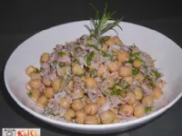 Fotografija recepta: Solata iz čičerke in tune
