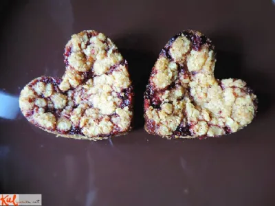 Malinovi polnozrnati zalogajčki