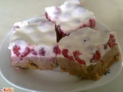 Lahko malinovo pecivo