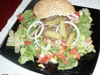Fotografija recepta: Hamburger na solati