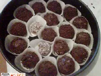 Fotografija recepta: Čokoladne kroglice - ježki