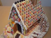 Fotografija recepta: Hišica iz medenega testa