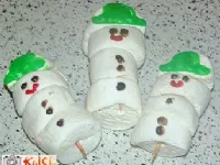 Fotografija recepta: Snežaki iz marshmallovov