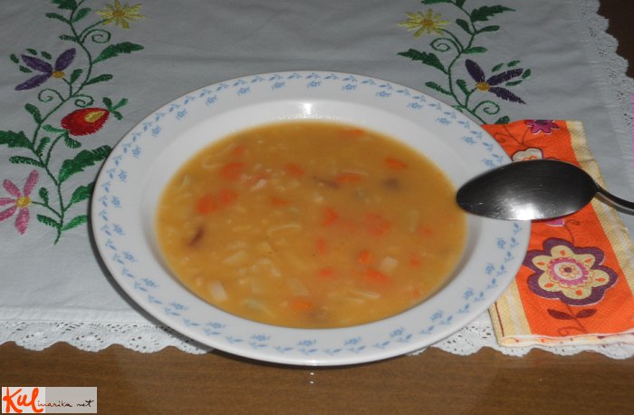 recept-zelenjavna-kremna-juha-kulinarika