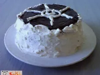 Fotografija recepta: Lešnikovo - vanilijeva torta (premer 20 cm)