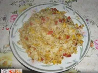 Fotografija recepta: Pražen riž z ostanki in jajci  v woku