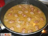 Fotografija recepta: Čuftice v omaki iz jajčevcev