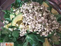 Fotografija recepta: Presna solata s kalčki