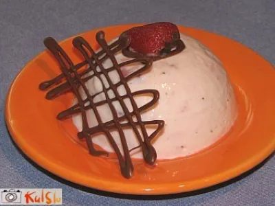 Jagodno - jogurtove strjenke