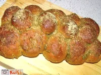 Fotografija recepta: Špargljev kruh s pestom in parmezanom