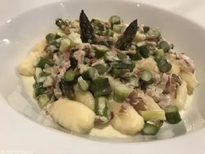 Špargljeva extravaganza