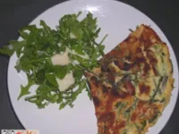 Fotografija recepta: Kraška frtalja z divjimi šparglji