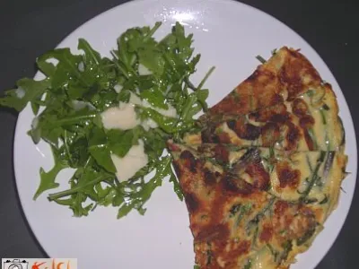 Kraška frtalja z divjimi šparglji