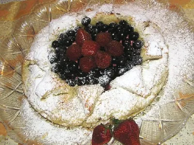 Listnata sadna torta Zvezdica 