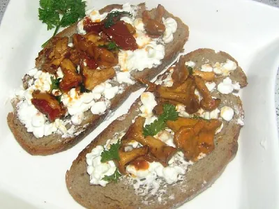 Lisičke s posušenimi paradižniki