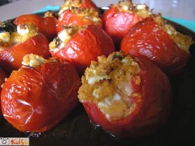 "Grški" polnjeni paradižniki