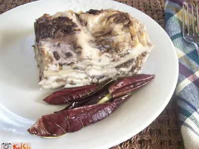 Testenjača z rdečim radičem