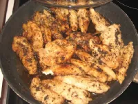 Fotografija recepta: Piščančja prsa z žajbljem