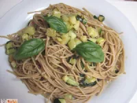 Fotografija recepta: Špageti z bučkami