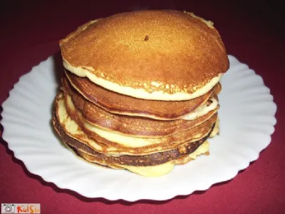 Ameriške palačinke s pomarančnim sokom