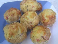 Fotografija recepta: Wannabe pizza muffini