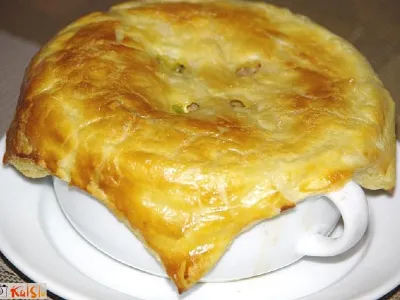 Piščančja obara s klobučkom