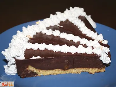 Odlična čokoladna torta