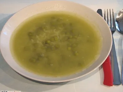 Preprosta grahova kremna juha