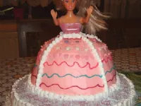 Fotografija recepta: Torta Barbi na plesišču