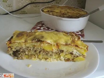 Musaka z žitnimi kosmiči