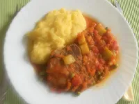 Fotografija recepta: Žrebičkovi zrezki v omaki