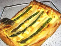 Fotografija recepta: Belušna pita z ricotto in ementalcem