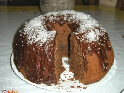 Čokoladno jogurtov kolač