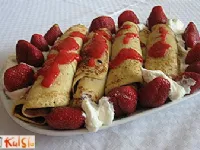 Fotografija recepta: Palačinke s smetanovim nadevom