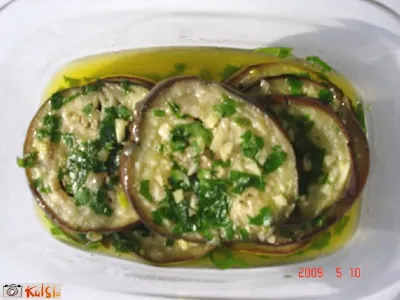 Jajčevci v tržaški omaki