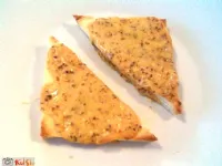 Fotografija recepta: Zapečen cheddar na toastu s pivom in polnozrnato gorčico