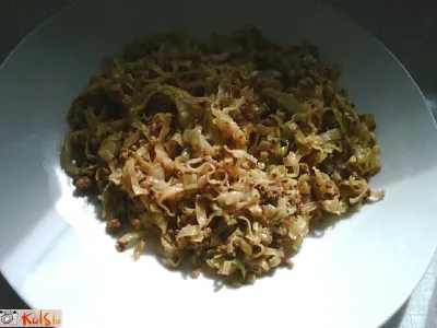 Rezanci z nadevom "spomladanski zvitki"