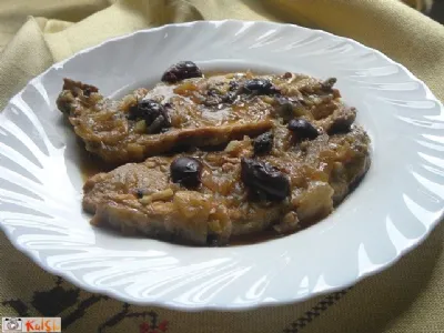 Telečje meso z olivami