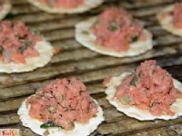 Fotografija recepta: Kanapeji z dimljenim lososom