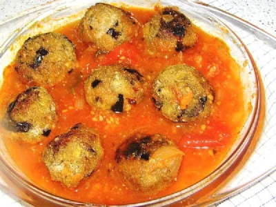 Polpeti iz jajčevcev in pora