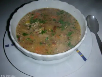 Gobova juha z ajdovo kašo