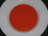 Fotografija recepta: Juha iz pečenih rdečih paprik