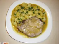 Fotografija recepta: Pečen svinjski vrat s porom