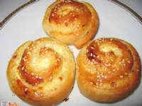 Fotografija recepta: Polžki, polnjeni s sirom