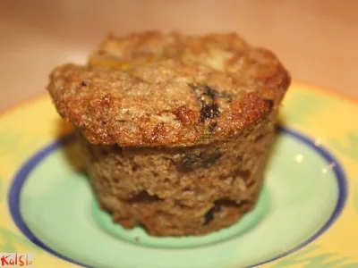 Pomarančni muffini s suhimi slivami